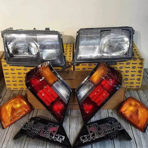 Headlights for W124 E500 Mercedes Benz