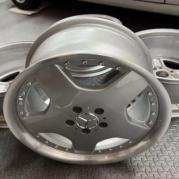 Mercedes Benz wheels - Image 3