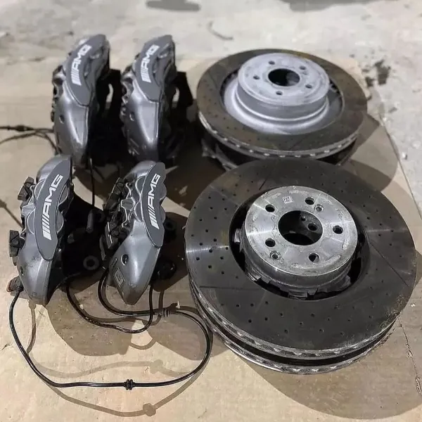 OEM Brake Kit Mercedes E63