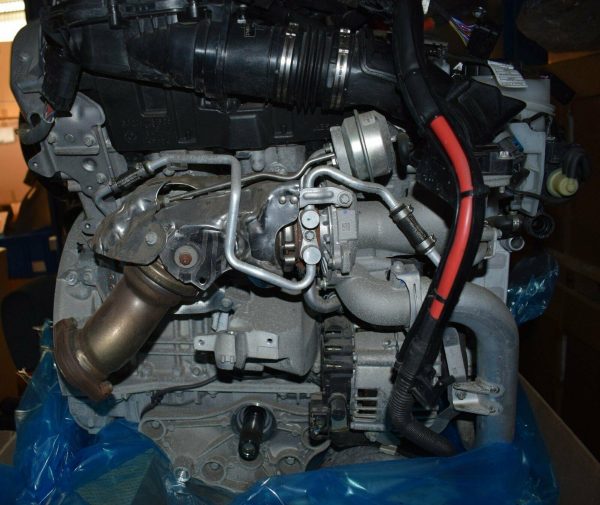 Mercedes W222 Maybach S400 Engine - Image 3