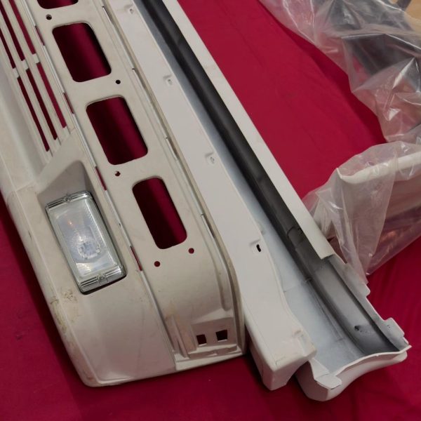 AMG Gen 2 Body Kit for Mercedes-Benz W201 190E - Image 4