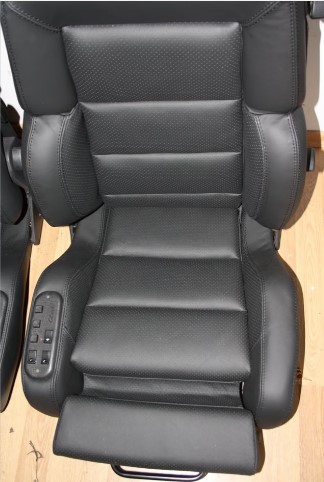 2 Recaro Front Seats CSE reupholstered - Image 5